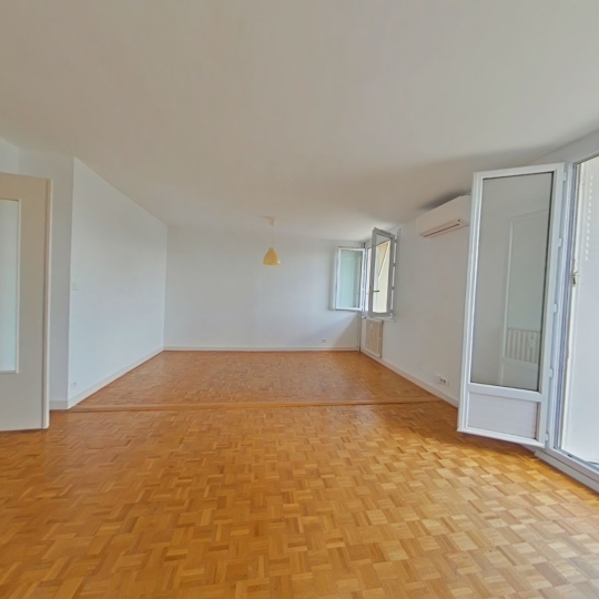  Annonces MEYZIEU : Appartement | CALUIRE-ET-CUIRE (69300) | 58 m2 | 895 € 