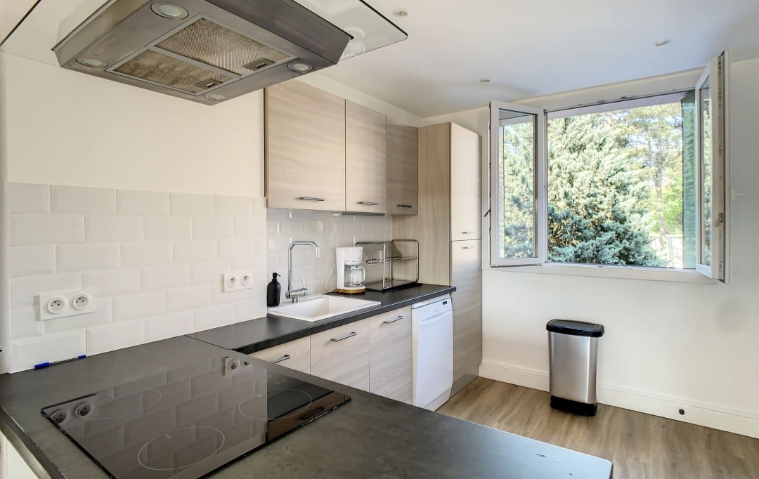 Annonces MEYZIEU : Appartement | LYON (69005) | 81 m2 | 1 450 € 