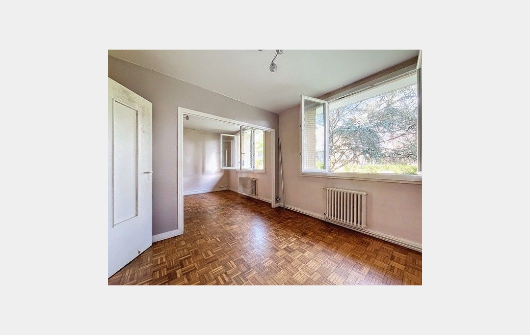 Annonces MEYZIEU : Appartement | VENISSIEUX (69200) | 66 m2 | 135 000 € 