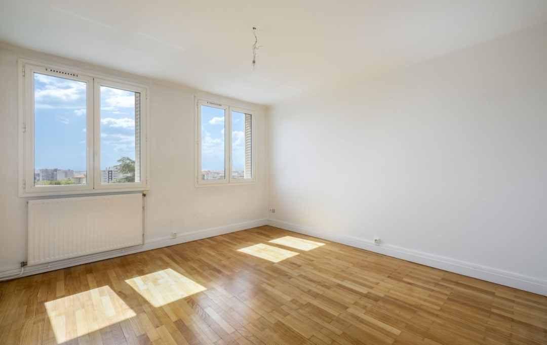 Annonces MEYZIEU : Appartement | LYON (69003) | 53 m2 | 228 000 € 